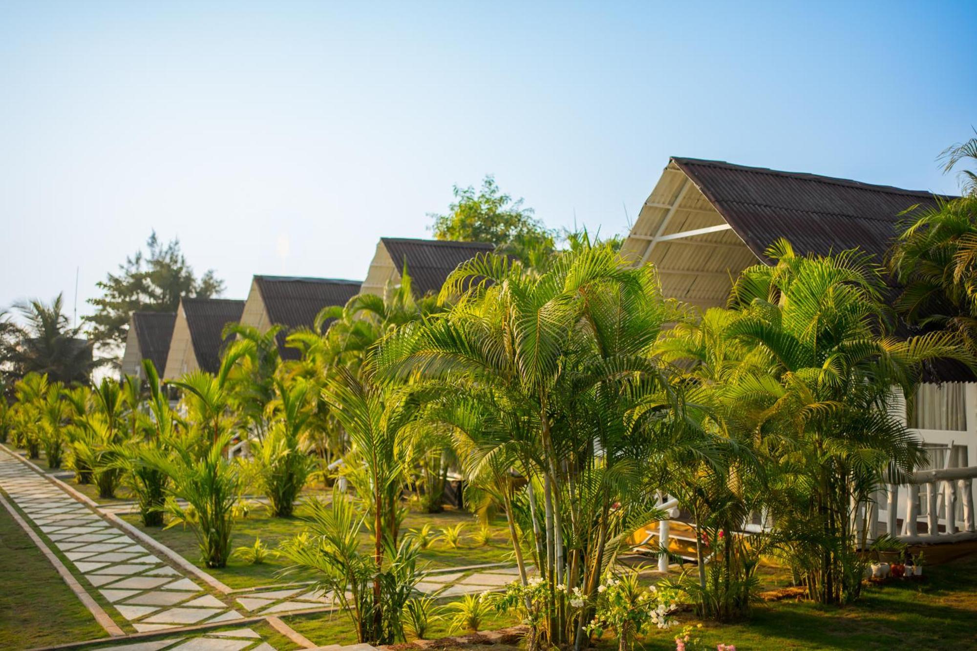 Royal Agonda Hotel Exterior photo