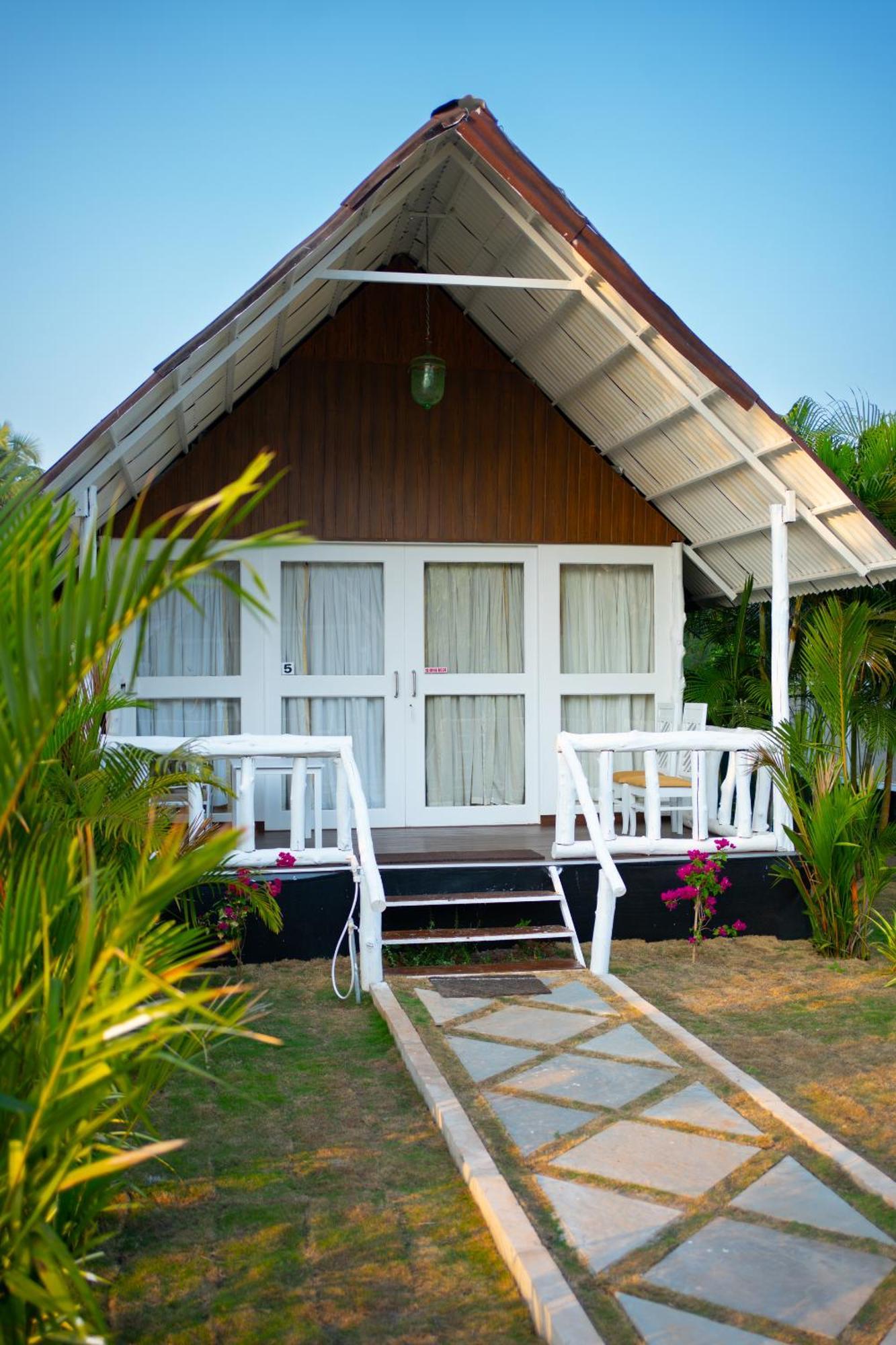 Royal Agonda Hotel Exterior photo